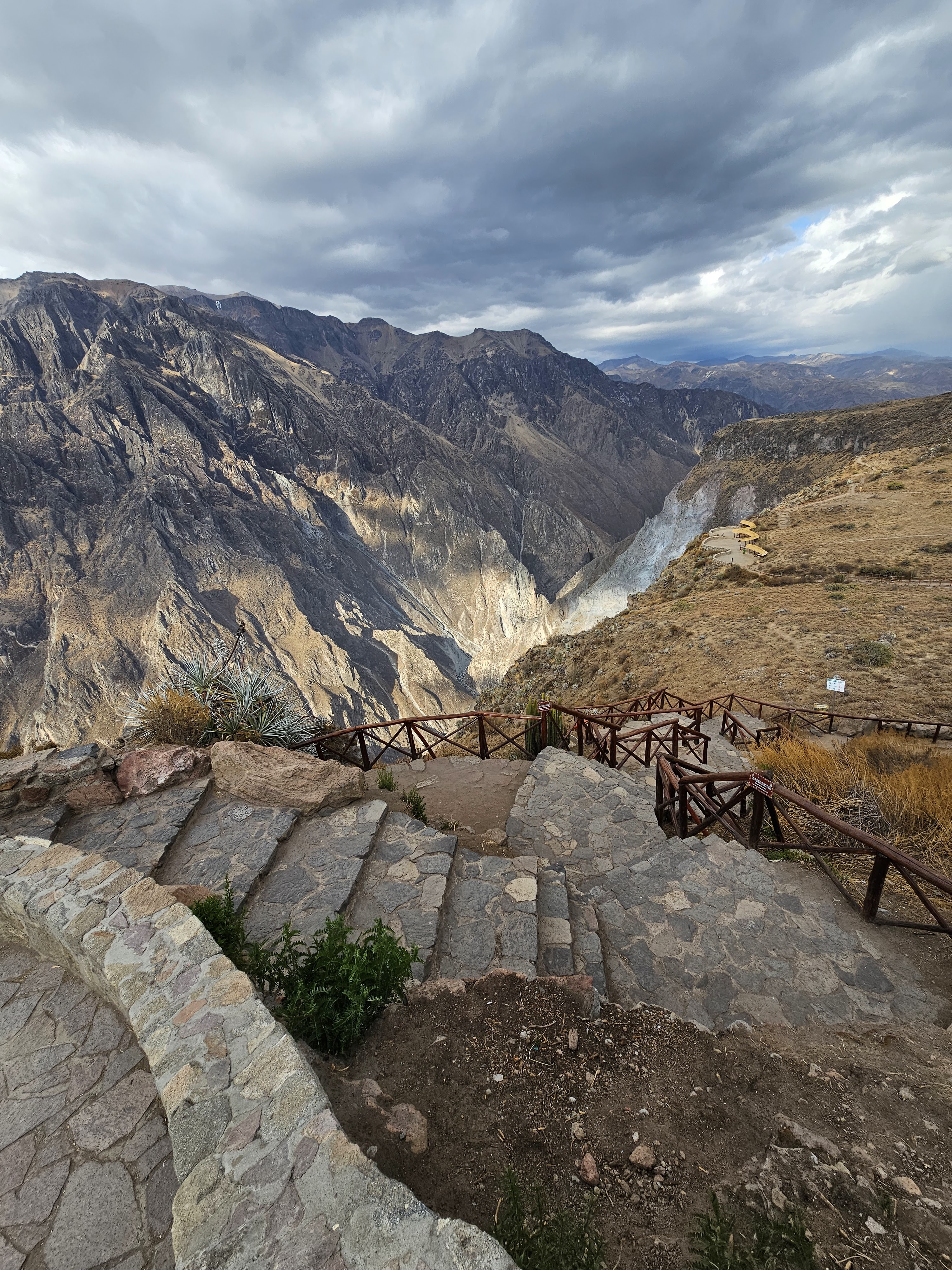 Mirador Cruz del Cóndor 9